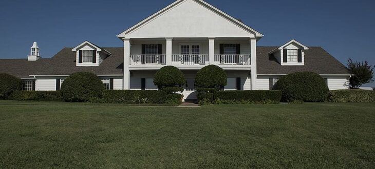 5-star reviews don’t lie: “The house looks fantastic and the smells are gone!”